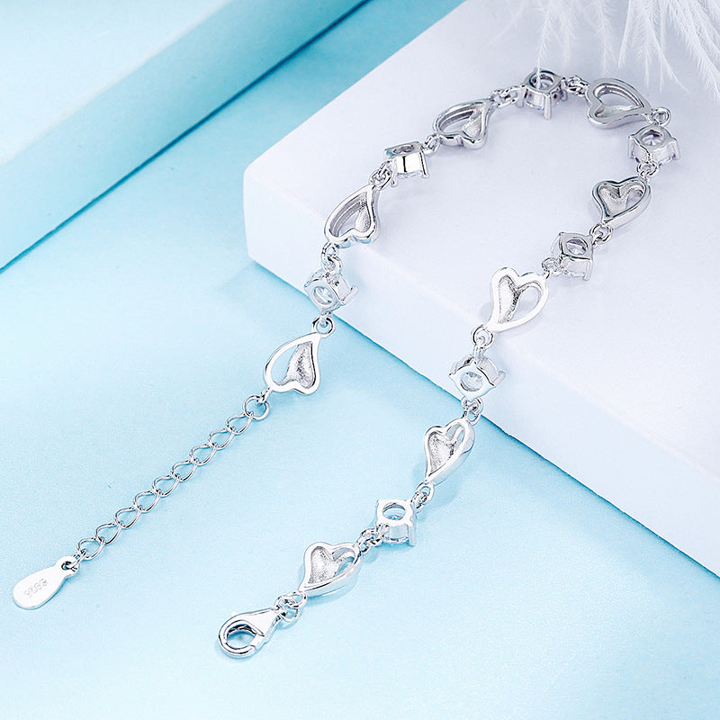 Women's Fashion Simple Heart Bracelet